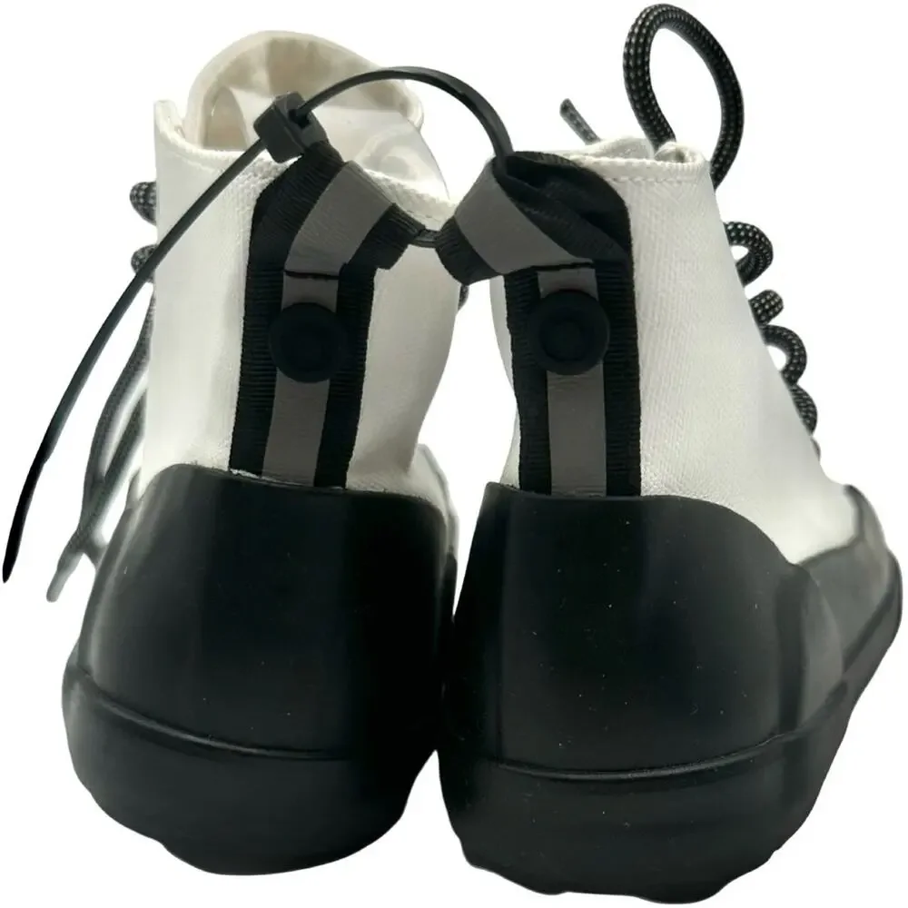 NEW - HUNTER 4Target girl's Black and White High-Top Sneakers - SIZE 2 ---- BX18